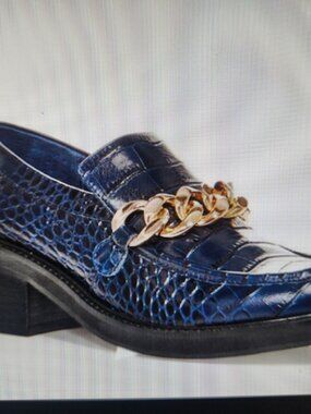 AQUA "Lena" Blue Croco Leather Lug heeled Loafers. NIB. Size 8